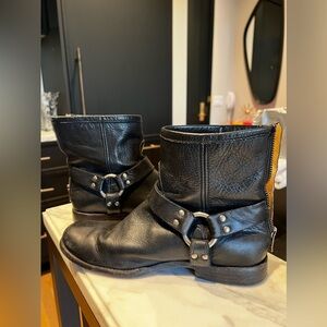 Frye leather Veronica Phillip harness biker boots size 8.5
